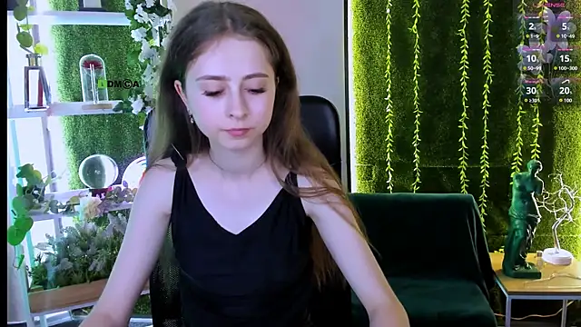 rebecca_smile webcam
