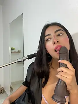 cherry_skinnyy_ webcam