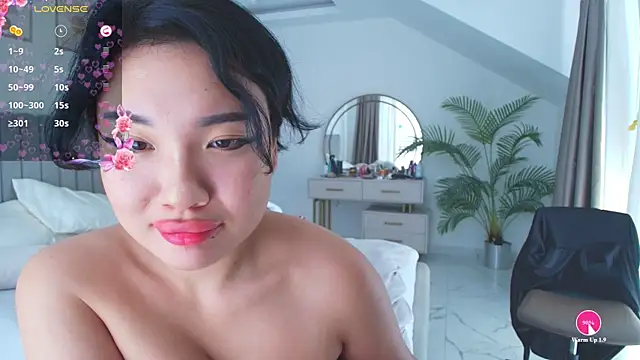 AsianLumi webcam