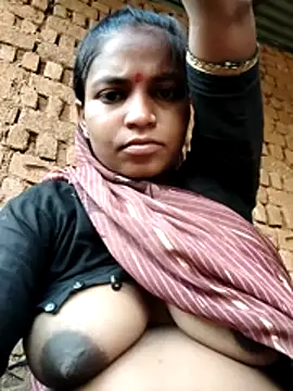 Gungun_thakur live webcam show