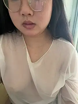 xxwang20 live cam on StripChat