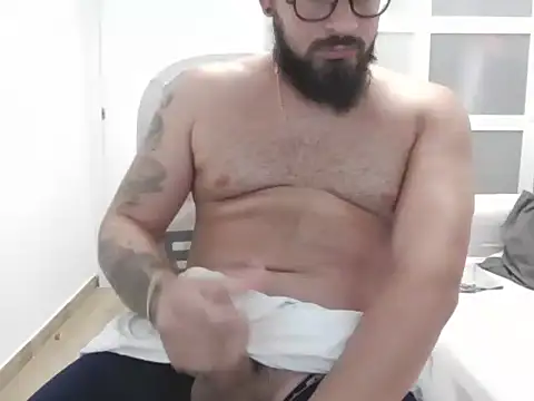 lachy2410 live cam