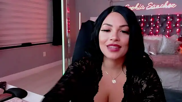 theofficialsophiasanchez live cam on StripChat