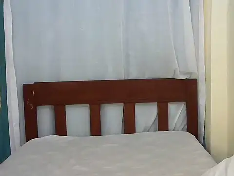 Ebony_fine webcam