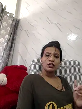 khushi_ji00 live cam