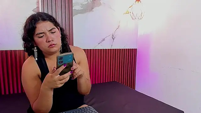IrisHans1 live cam on StripChat