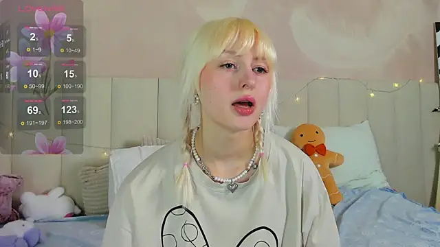 AdeleSilvy webcam