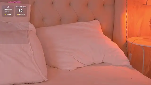 AshleyEvance webcam