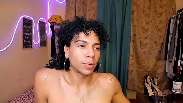 Angel_White25 webcam