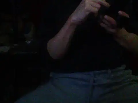 mrdemoncrowly live cam on Stripchat