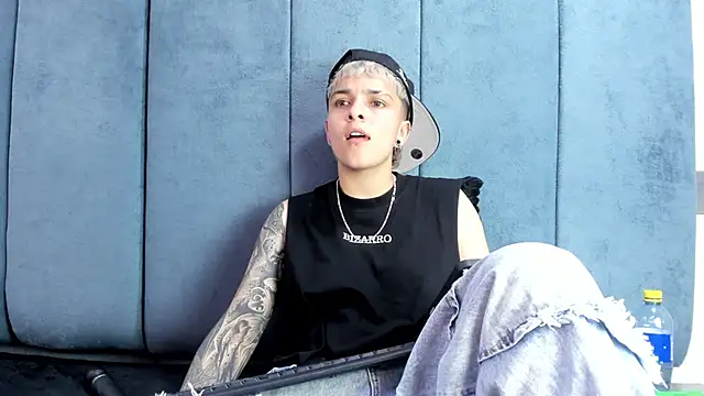 Megan_Thompson_ webcam