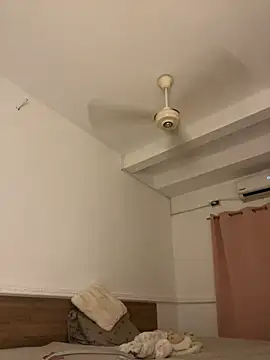 Nhefertary live webcam show