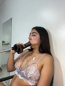 cherry_skinnyy_ webcam