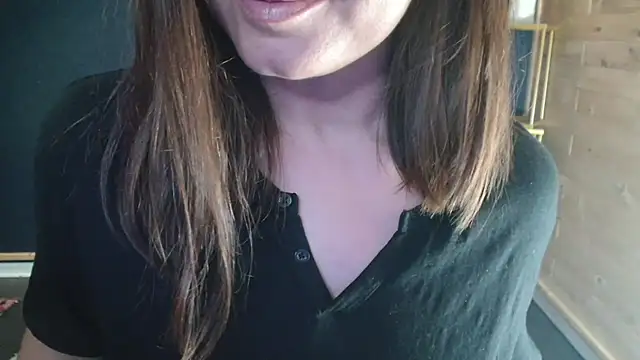 NicoleLove_
