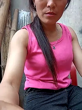 Heryy_xx live cam on StripChat