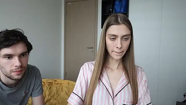 scarlettmett - Scarlettmett's free webcam - UK Sex Cams
