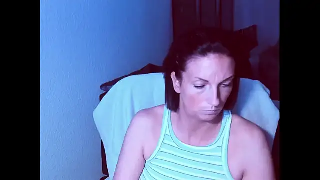 sexyjulia21 (F milf) - 💦 Squirt Video 💦