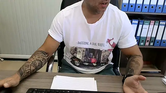 Evasionee live cam