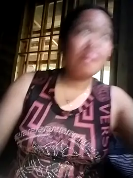 Min-in live cam on StripChat