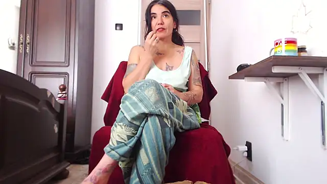 Goddess_Inanna live cam on StripChat