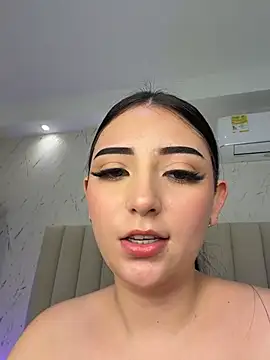 LilithHarperr_ live webcam show