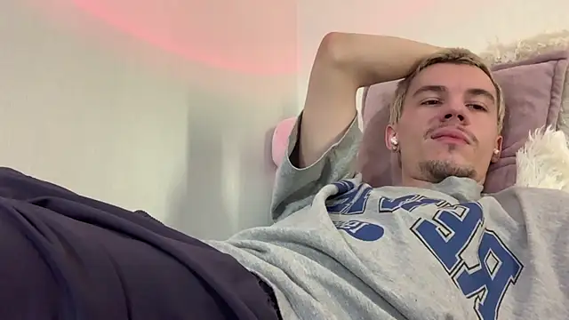 Jeremy1Scott live cam