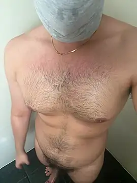 justyn10203 (M young) - Quick jerk n cum