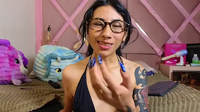 Sophia_moo_ webcam