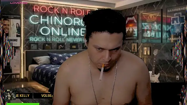 chino_roz live cam