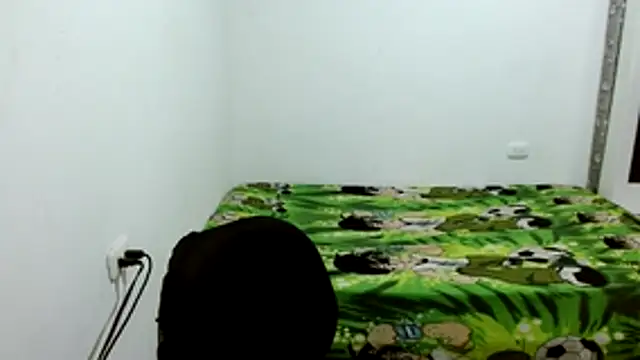 estefania224 live cam