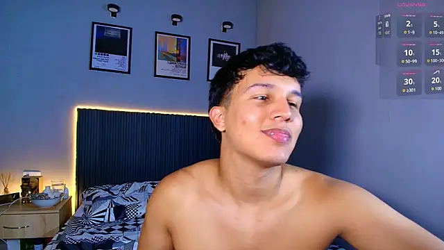 Leo_Savage_ live cam