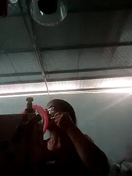 Vieekee live cam