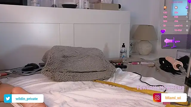 Emma4youuu live webcam show
