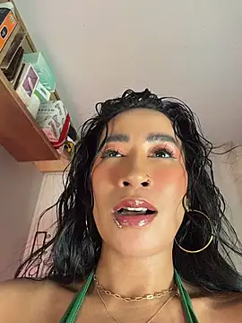 AsianMilfSheryl live webcam show
