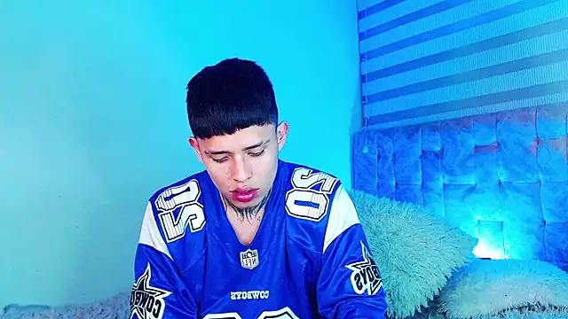 _justinmoon2 live cam
