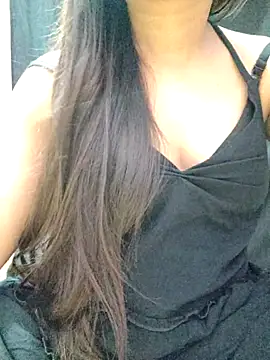 Roshni_98 live cam on StripChat