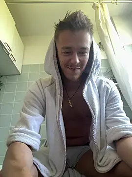 Toyjungee's live cam