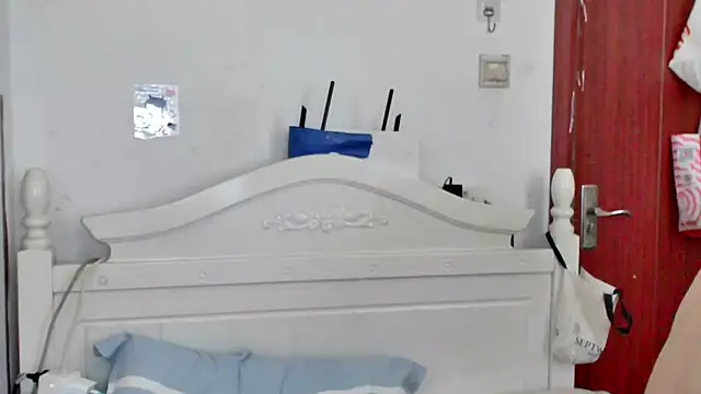 benly888 live cam on StripChat