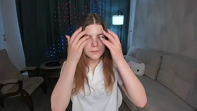 LacyMayse webcam