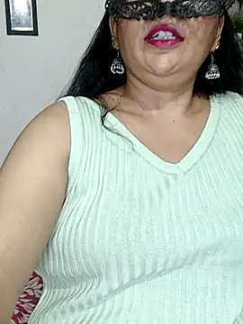 BhabhiPooja69 webcam