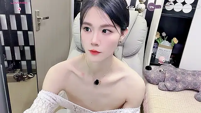 Yueyue-MM live webcam show