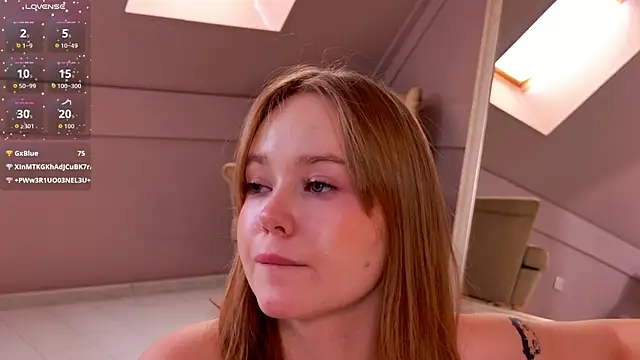 ElaraVance webcam