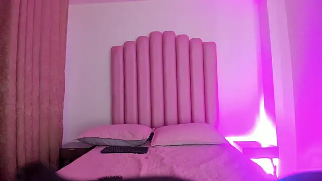 Lana_fox01 live webcam show