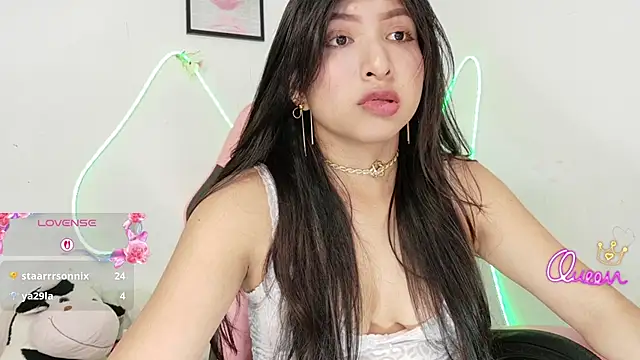 Sweet_baby_hellen live cam on StripChat