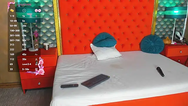 VallerieJones live cam