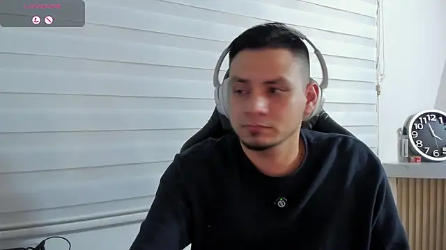 Rick_Adams live cam