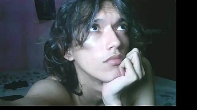 cherryuwu live cam on StripChat