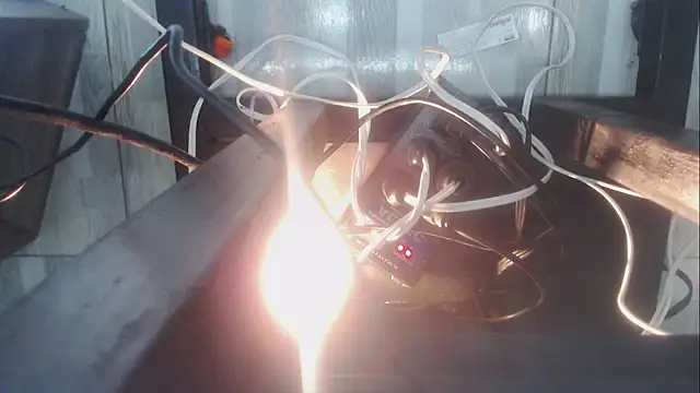 ShopiaChoulen webcam