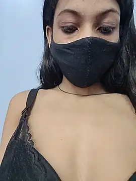 Noorkhatoon live cam