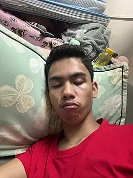 daddysboy_obsession69 (M twink) - WHERE IS MY DADDY?